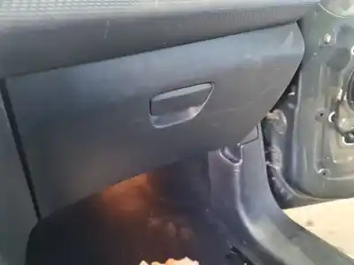 Gebrauchtes Autoersatzteil handschuhfach zum peugeot 208 allure oem-iam-referenzen 