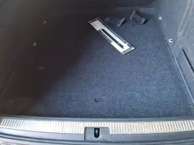 Автозапчасти б/у обивка багажника за SKODA SUPERB COMBI (3V5) Active ссылки OEM IAM 3V9863463J  