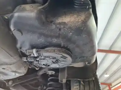 Peça sobressalente para automóvel em segunda mão DEPÓSITO DE ADITIVO FAP ADBLUE por SKODA SUPERB COMBI (3V5) Active Referências OEM IAM 3Q0131877H  