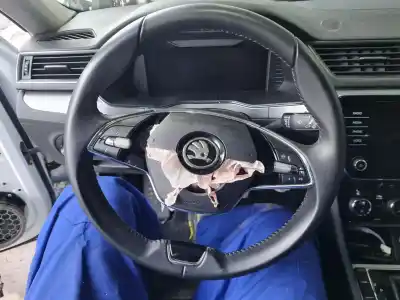 Автозапчасти б/у руль за SKODA SUPERB COMBI (3V5) Active ссылки OEM IAM   