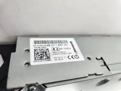 Second-hand car spare part audio system / radio cd for citroen c4 lim. collection oem iam references 9801189780  