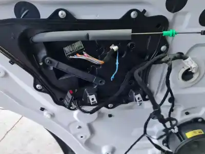 Second-hand car spare part REAR LEFT WINDOW REGULATOR for JAGUAR F-PACE Prestige OEM IAM references   