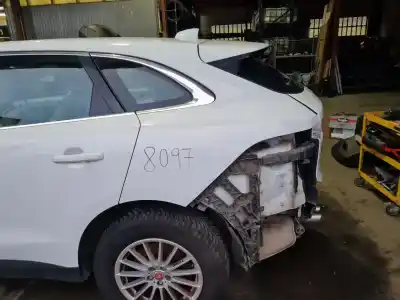 Peça sobressalente para automóvel em segunda mão guarda-lamas traseiro esquerdo (corte) por jaguar f-pace prestige referências oem iam 