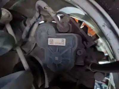 Peça sobressalente para automóvel em segunda mão pinça de travão traseira direita por jaguar f-pace prestige referências oem iam gx732k327be