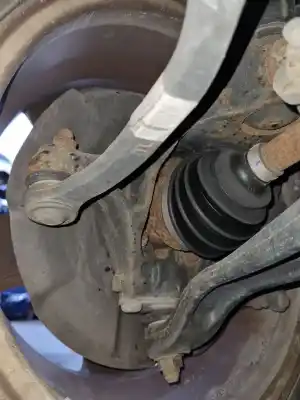 Pièce détachée automobile d'occasion moyeu de roue avant gauche pour mini countryman (r60) cooper références oem iam 