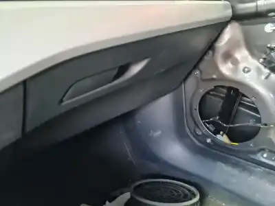 Pièce détachée automobile d'occasion boite à gants pour audi a4 b9 avant (8w5, 8wd) 30 tdi mild hybrid références oem iam 8w1857035c