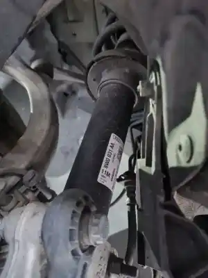 Pièce détachée automobile d'occasion amortisseur avant droit pour audi a4 b9 avant (8w5, 8wd) 30 tdi mild hybrid références oem iam 8w0031aa