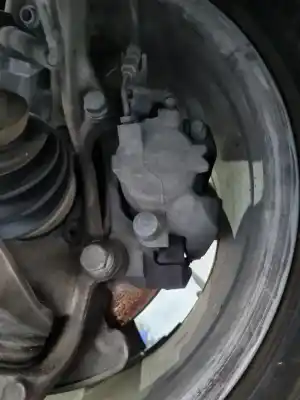 Pièce détachée automobile d'occasion etrier de frein avant droit pour audi a4 b9 avant (8w5, 8wd) 30 tdi mild hybrid références oem iam 