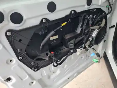 Peça sobressalente para automóvel em segunda mão elevador de vidros dianteira esquerda por land rover evoque pure referências oem iam bj3221123ae