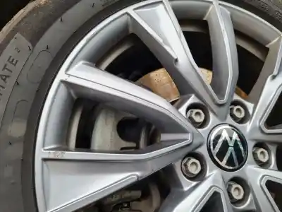 Автозапчасти б/у КОМПЛЕКТ КОЛЕС за VOLKSWAGEN T7 TRANSPORTER MULTIVAN (ST) BASIS EHYBRID 217 CV / 160 KW ссылки OEM IAM 7T0601025E  