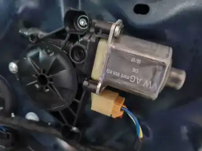 Pezzo di ricambio per auto di seconda mano  per AUDI A4 AVANT (8W5)  Riferimenti OEM IAM 8W0959812  