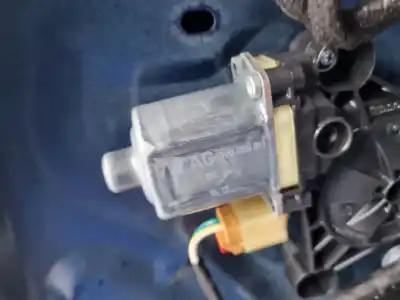 Pezzo di ricambio per auto di seconda mano alzacristalli posteriore sinistro per audi a4 avant (8w5) básico riferimenti oem iam 8w0959811