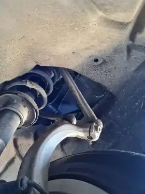 Pezzo di ricambio per auto di seconda mano braccio sospensione superiore anteriore sinistro per audi a4 avant (8w5) básico riferimenti oem iam 8w0407505c