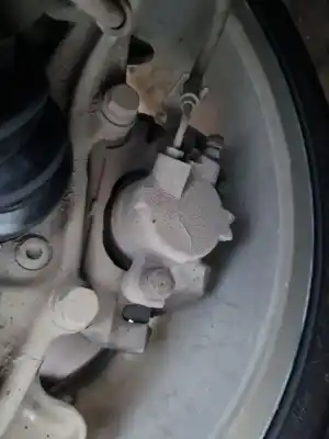 Pezzo di ricambio per auto di seconda mano pinza freno anteriore destra per audi a4 avant (8w5) básico riferimenti oem iam 8w0615124