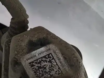 Pezzo di ricambio per auto di seconda mano pinza freno posteriore sinistra per audi a4 avant (8w5) básico riferimenti oem iam 8w0615403