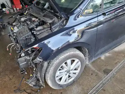 Second-hand car spare part LEFT FRONT FIN for VOLKSWAGEN TOURAN (5T1) Advance BMT OEM IAM references 5TA821106  