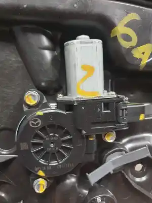 Second-hand car spare part rear left window regulator for mazda 2 lim. () black tech edition oem iam references da6c7397x  