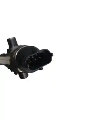 Pezzo di ricambio per auto di seconda mano rampa iniettori per opel insignia a sedán (g09) 2.0 cdti (69) riferimenti oem iam 55576177  