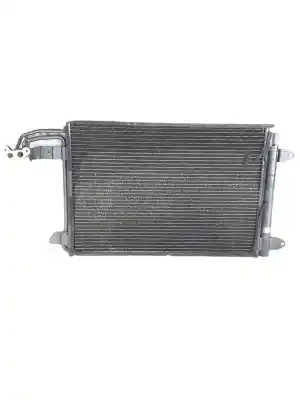 Peça sobressalente para automóvel em segunda mão condensador / radiador de ar condicionado por seat leon (1p1) 1.6 referências oem iam 1k0820191a  
