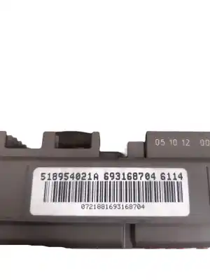 Second-hand car spare part fuse box unit for bmw x5 (e70) xdrive40d oem iam references 518954021a  