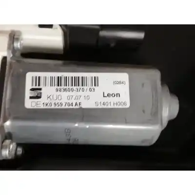 Tweedehands auto-onderdeel regelaar rechts achterruit: voor seat leon (1p1) reference copa oem iam-referenties 1k0959704af