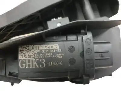 Second-hand car spare part accelerator pedal for mazda 2 lim. () black tech edition oem iam references 6pv31204122  