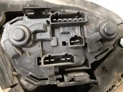 Автозапчастина б/у правий ліхтар для seat leon (1m1) 1.9 tdi посилання на oem iam 1m6945112  