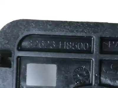 Second-hand car spare part interior right front handle for kia stonic (ybcuv) vision 84 cv / 62 kw oem iam references 82623h8500