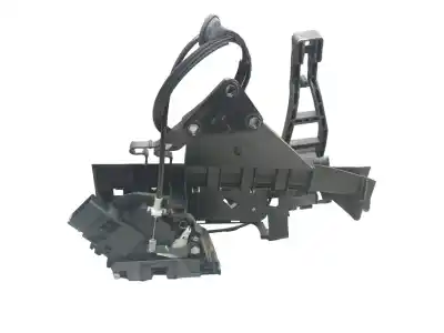 Second-hand car spare part front right door lock for ford focus lim. (cb4) titanium oem iam references 7m5ar21812aa