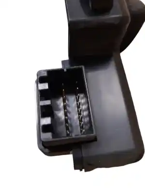 Peça sobressalente para automóvel em segunda mão módulo eletrônico por kia carnival 2.9 crdi vgt active referências oem iam 889904d001