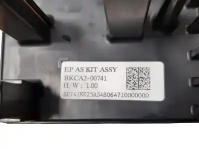 Second-hand car spare part fuse box unit for kia carnival 2.9 crdi vgt active oem iam references bkca200741  
