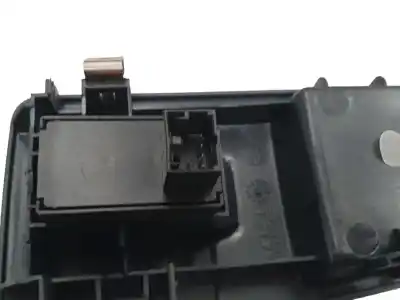 Автозапчасти б/у УПРАВЛЕНИЕ ЗАДНИМИ ПРАВЫМИ СТЕКЛАМИ за LANCIA DELTA (181)  ссылки OEM IAM 08410B693   Автозапчасти б/у УПРАВЛЕНИЕ ЗАДНИМИ ПРАВЫМИ СТЕКЛАМИ за LANCIA DELTA (181)  ссылки OEM IAM 08410B693