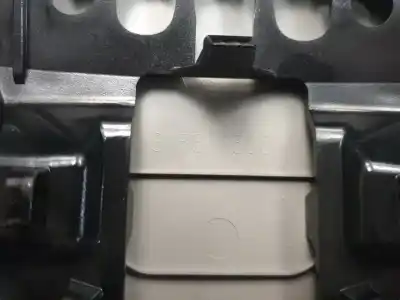 Peça sobressalente para automóvel em segunda mão luz interior por opel insignia a sedán (g09) 2.0 cdti (69) referências oem iam 13339682