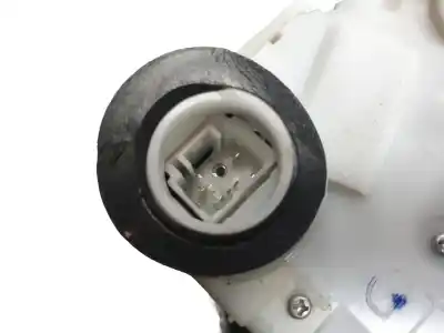 Second-hand car spare part LEFT FRONT DOOR LOCK for TOYOTA YARIS (_P9_)  OEM IAM references   