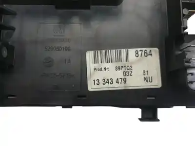 Peça sobressalente para automóvel em segunda mão caixa de fusíveis e relés por opel insignia a sedán (g09) 2.0 cdti (69) referências oem iam 13343479  