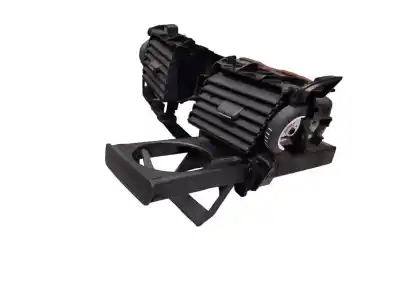 Автозапчастина б/у аераційна решіта для renault laguna iii expression посилання на oem iam 275000001r  