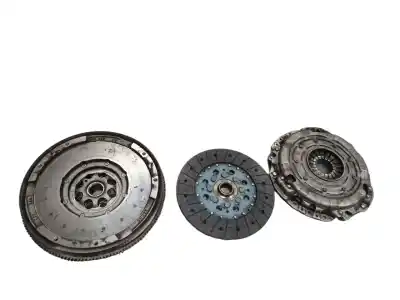 Second-hand car spare part clutch kit for ssangyong rodius xdi oem iam references a6650302205  