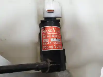 Second-hand car spare part windscreen washer bottle for ssangyong rodius xdi oem iam references 784102100