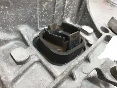 Second-hand car spare part gearbox support for renault laguna iii expression oem iam references 11221001r  