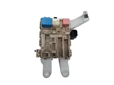 Pezzo di ricambio per auto di seconda mano scatola relè/fusibili per toyota verso (aur2/zgr2) 1.6 comfort riferimenti oem iam 827300f340  