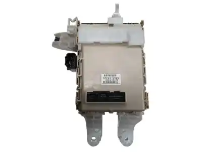Pezzo di ricambio per auto di seconda mano scatola relè/fusibili per toyota verso (aur2/zgr2) 1.6 comfort riferimenti oem iam 827300f340  