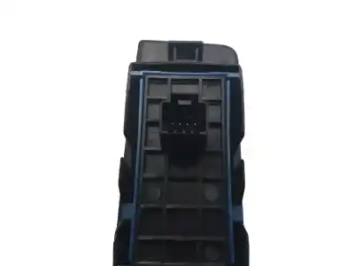 Second-hand car spare part rear right power window switch for toyota verso (aur2/zgr2) 1.6 comfort oem iam references 742720f010  
