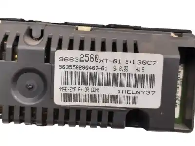 Second-hand car spare part multifunction display for citroen c2 vtr oem iam references 96632560xt  