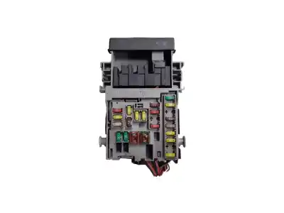 Pezzo di ricambio per auto di seconda mano SCATOLA RELÈ/FUSIBILI per OPEL ASTRA J (P10)  Riferimenti OEM IAM 13222786  