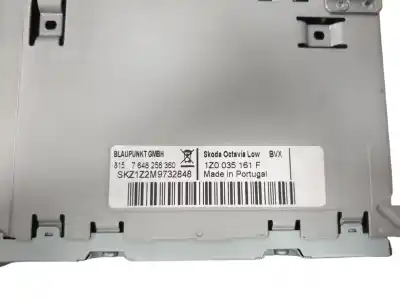 Gebrauchtes Autoersatzteil AUDIOSYSTEM / RADIO-CD zum SKODA OCTAVIA BERLINA (1Z3)  OEM-IAM-Referenzen 1Z0035161F  