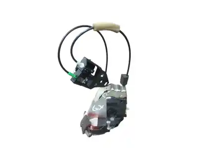 Автозапчастина б/у замок заднього правого дверя для toyota prius (nhw30) plug-in hybrid advance посилання на oem iam 6905047070  