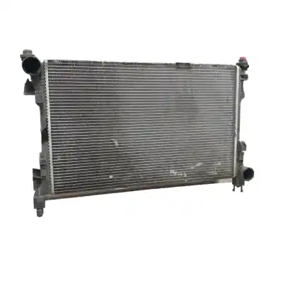 Piesă de schimb auto la mâna a doua RADIATOR DE APA pentru MERCEDES CLASE C (W203) BERLINA  Referințe OEM IAM A2035000603  