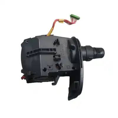 Peça sobressalente para automóvel em segunda mão comutador de luzes por renault clio iii confort dynamique referências oem iam 88102001207