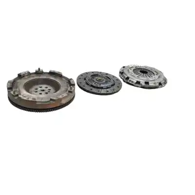 Автозапчасти б/у комплект сцепления за kia ceed concept 120 cv / 88 kw ссылки oem iam 2321104810  