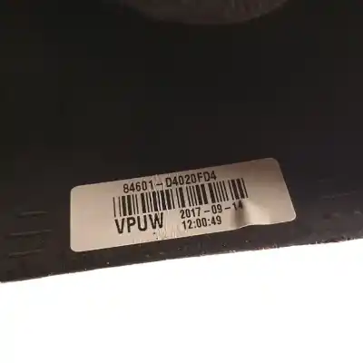 Pezzo di ricambio per auto di seconda mano bracciolo centrale per kia optima (jf) 1.7 crdi riferimenti oem iam 84601d4020  